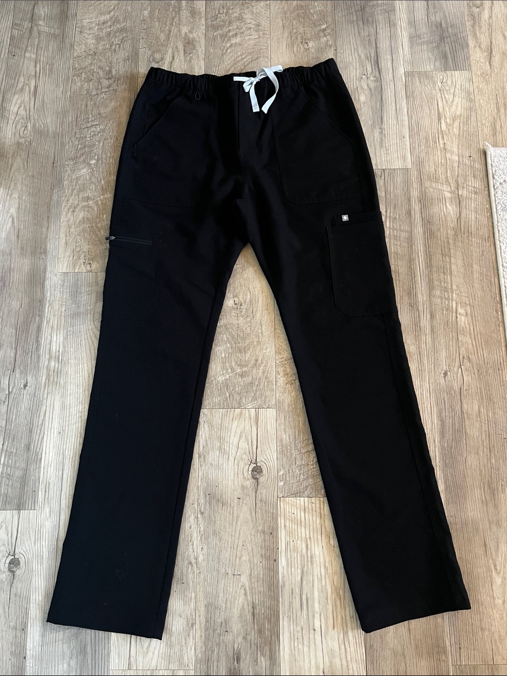 FigsMen’s Technical Collection Cairo Cargo Scrub Pants.